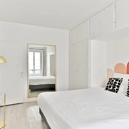 Apartment 2 Pieces #toureiffel #invalides *