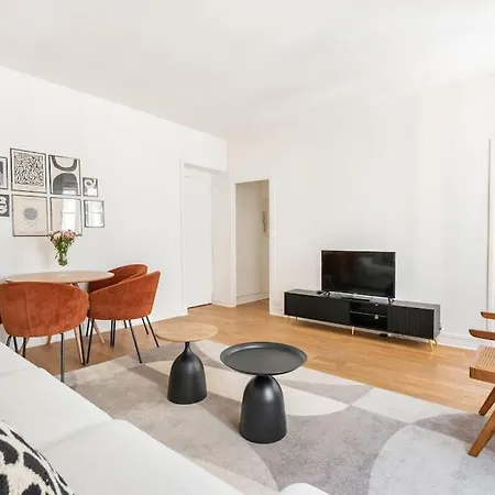 Apartment 2 Pieces #toureiffel #invalides *