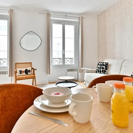 2 Pieces #toureiffel #invalides Apartment Paris