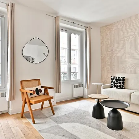 2 Pieces #toureiffel #invalides Apartment Paris