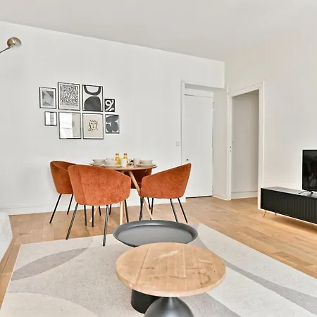 Apartment 2 Pieces #toureiffel #invalides *